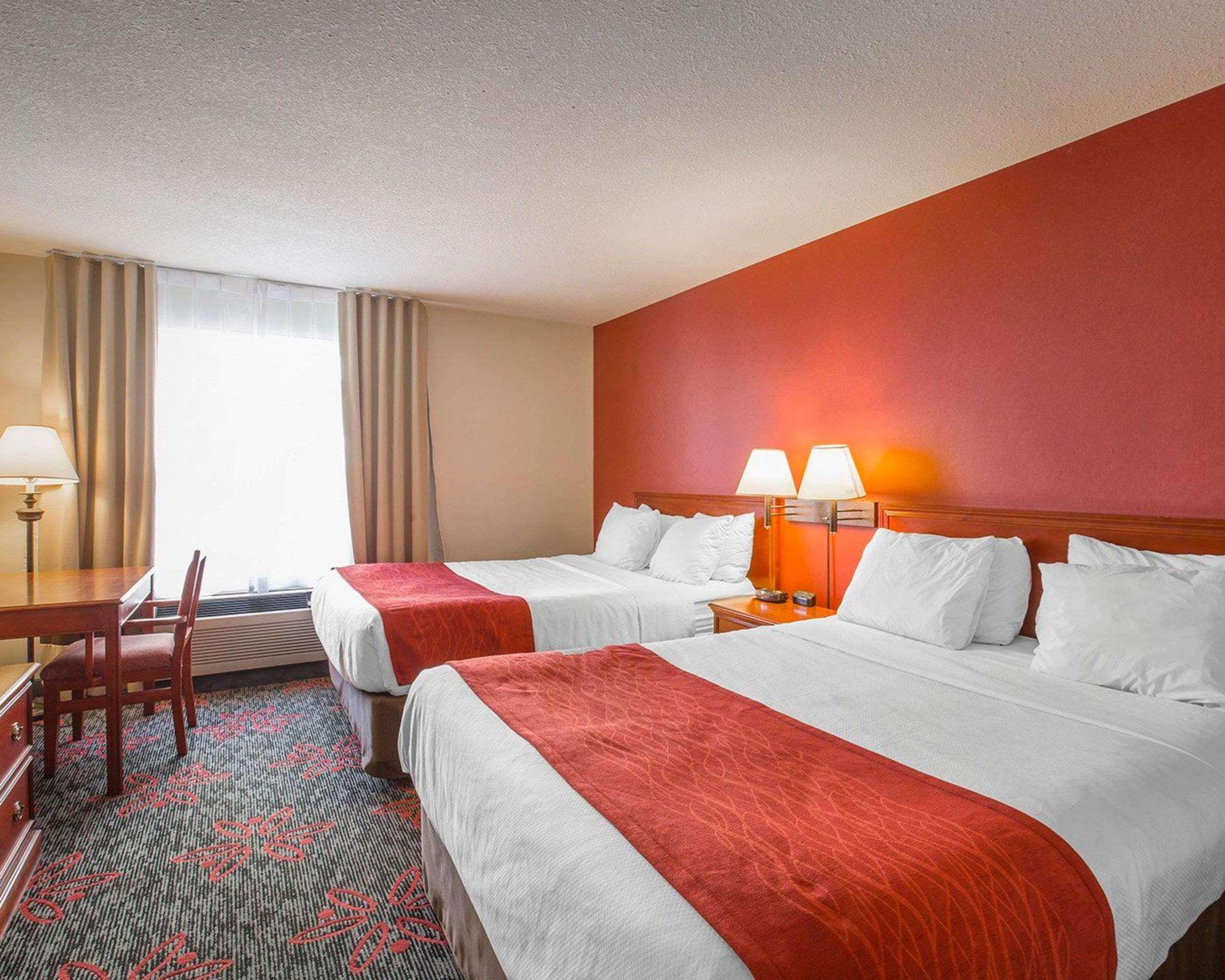 Comfort Inn&Suites University YYC Eksteriør bilde